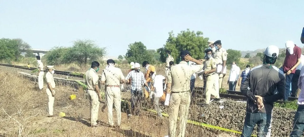 Aurangabad: At least 16 Migrant Workers Run Over by Cargo Train