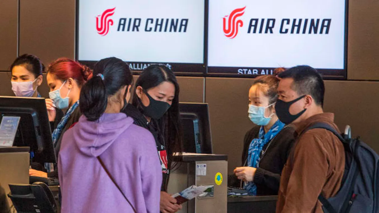Chinese nationals being evacuated from India