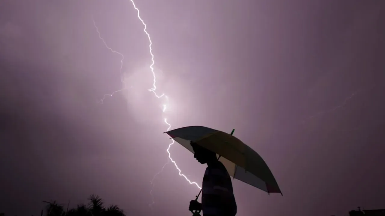 Bihar: Lightning kills 83 in single day