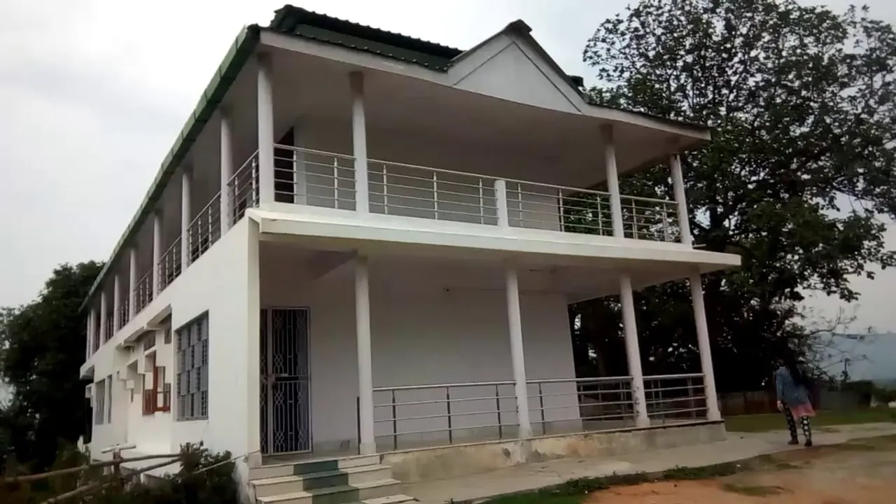 Landslide : Pandu Satsang Temple under threat, part hangs in suspension