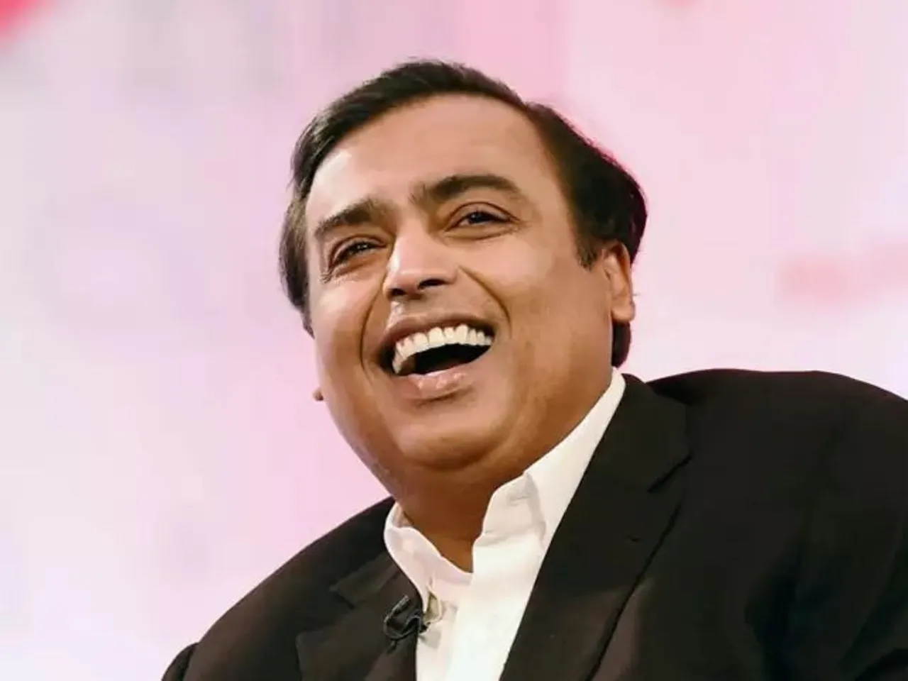 Mukesh Ambani now world’s 9th richest, makes Reliance digital debt-free