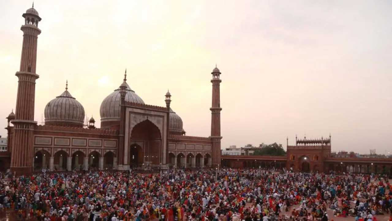COVID-19: Iconic Jama Masjid Opened To Public From June 4