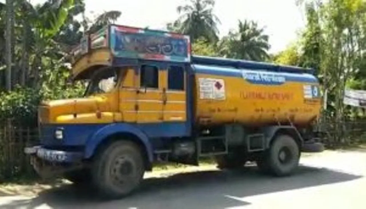 Tanker With Smuggled Oil Seized In Tinsukia