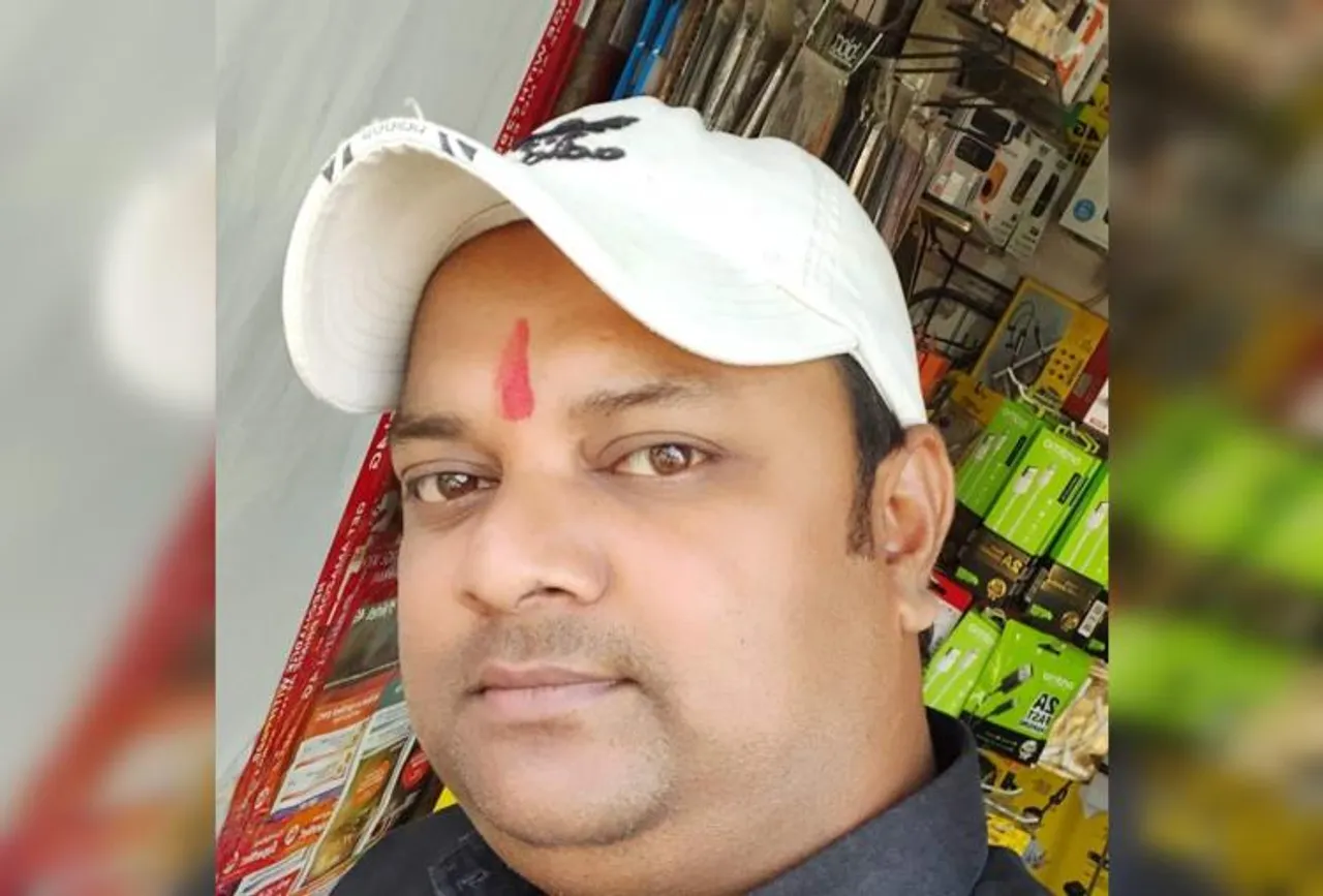 Journalist Shot At In Front of Daughters, Dies