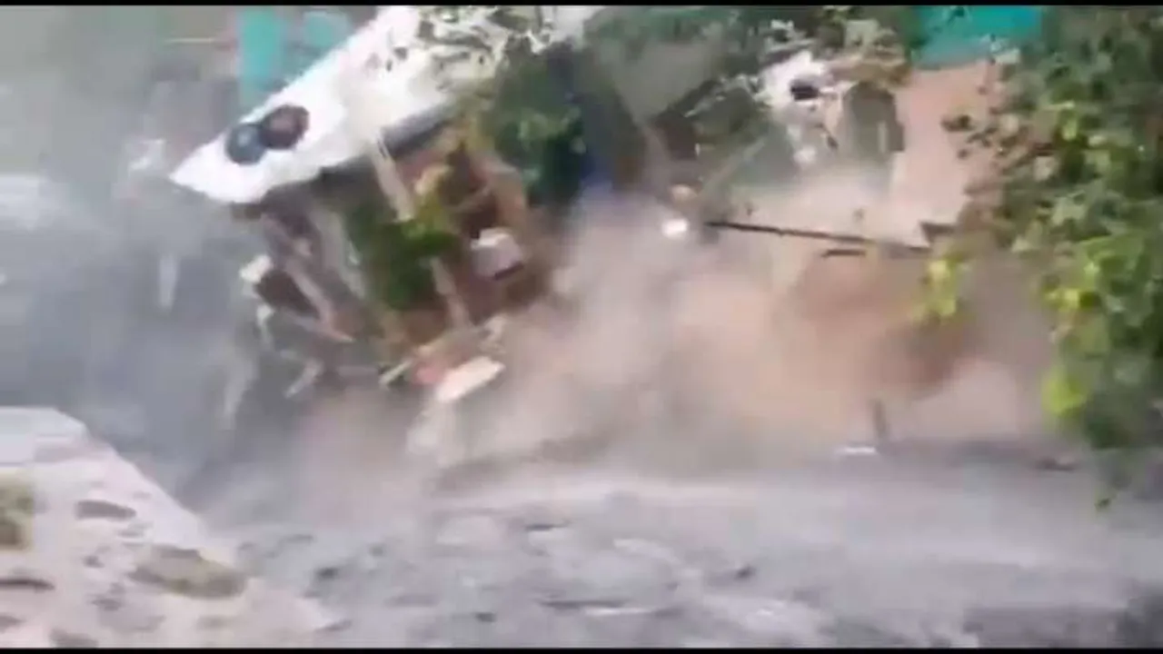 Heavy Rainfall Kills 8 in Madhya Pradesh
