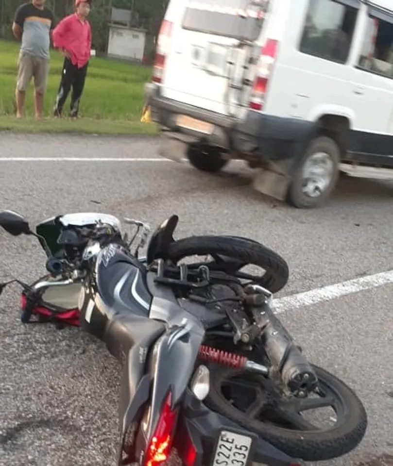 One Dead, Another Injured In Silapathar Accident