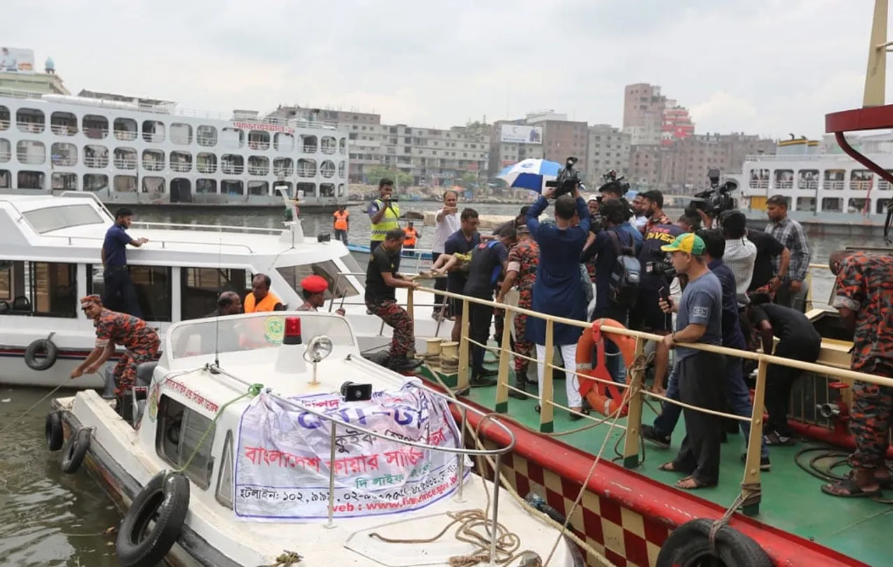 Bangladesh: 11 Dead In Ferry Accident
