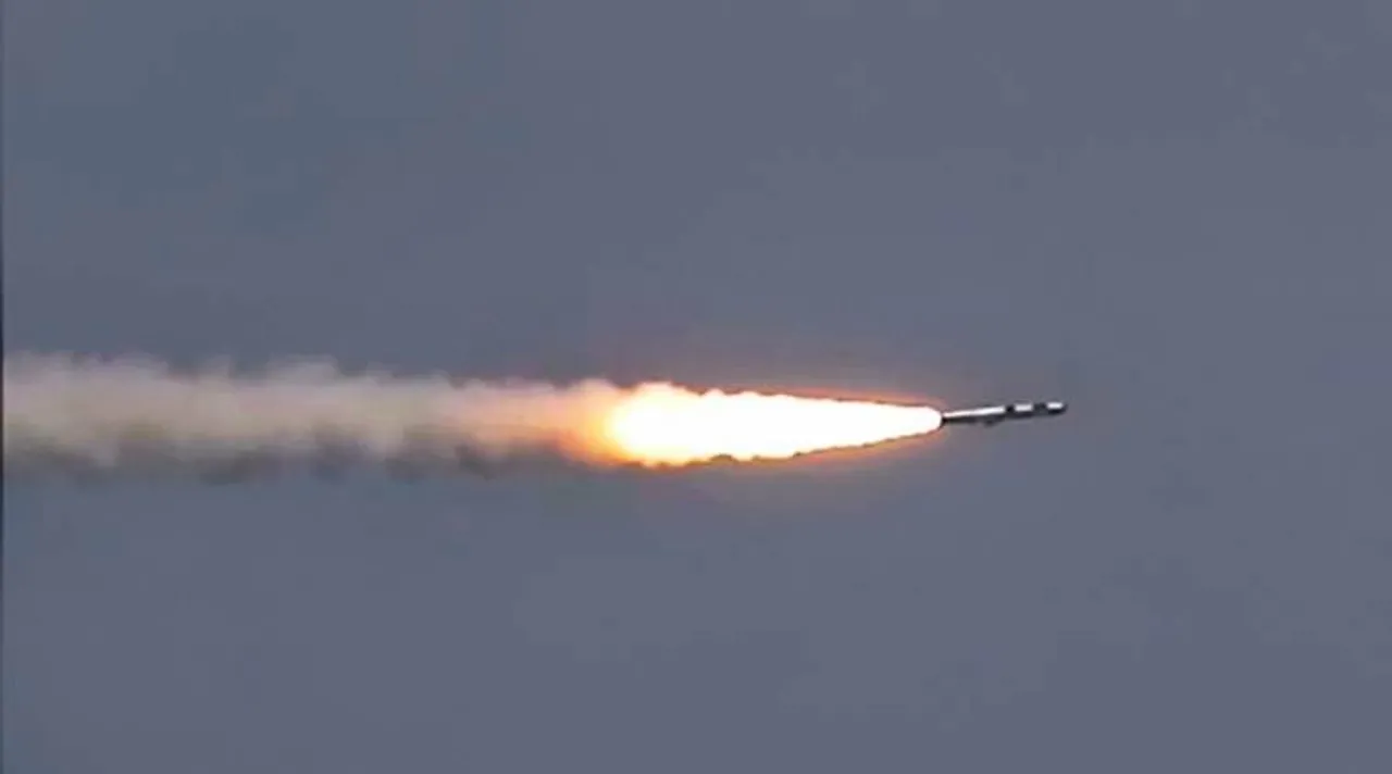 India Successfully Test-Fires BrahMos Cruise Missile