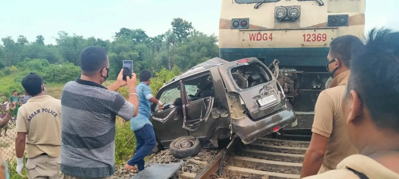 Boko: Three Die As Train Smashes Car