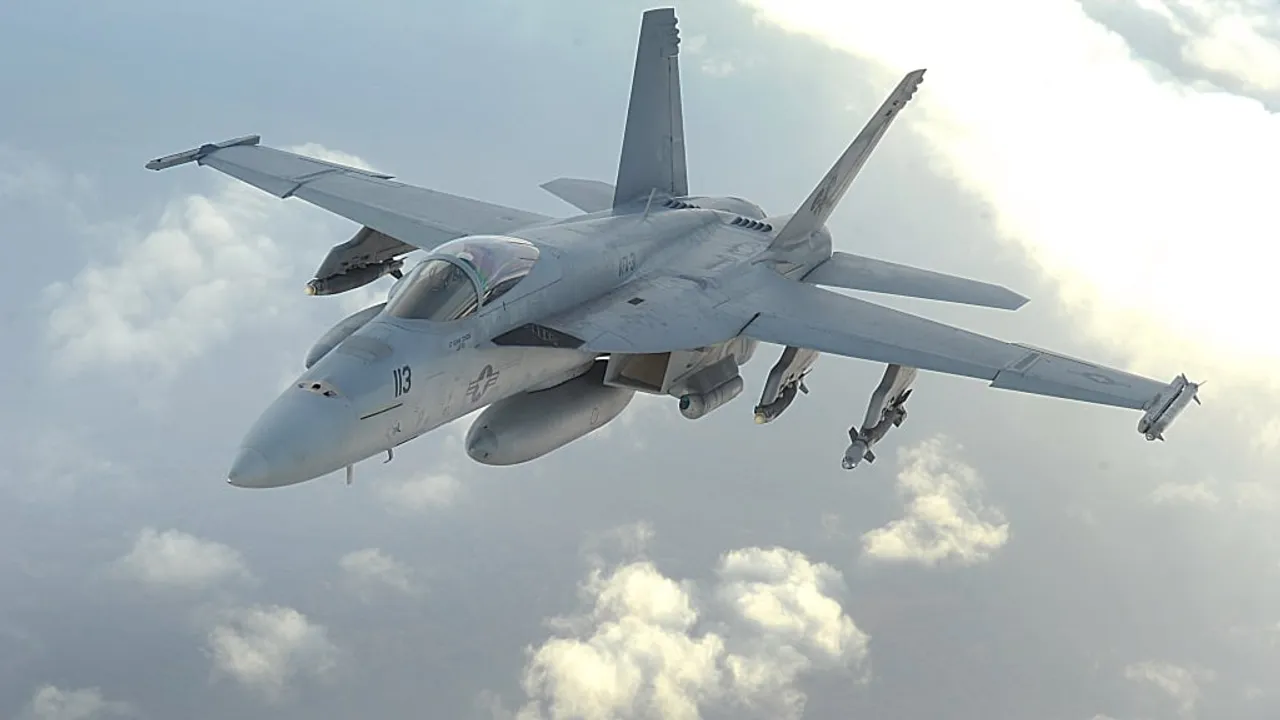 US Offers F-18 Fighters To Indian Navy