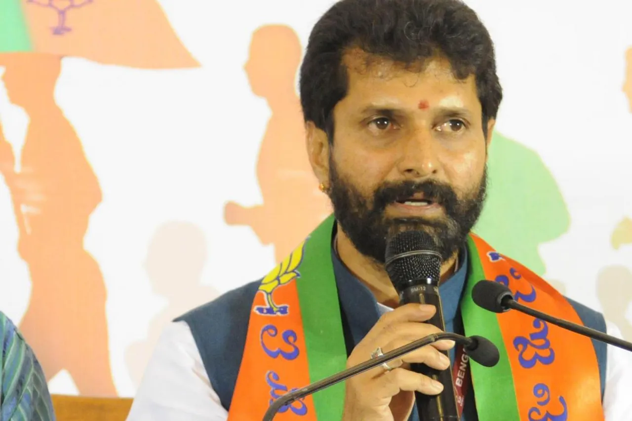 Karnataka BJP Minister Quits Cabinet