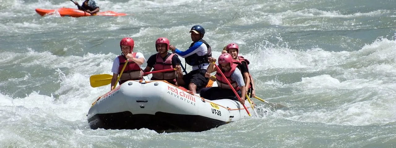 Uttarakhand: 24 Rafting Guides Test COVID-19 +