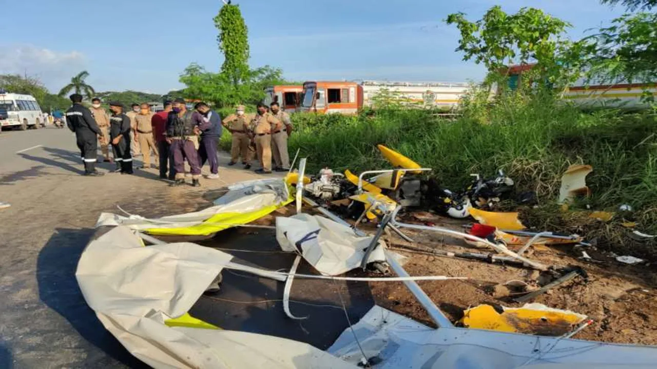 Kochi: 2 Navy Staffers Killed In Glider Crash