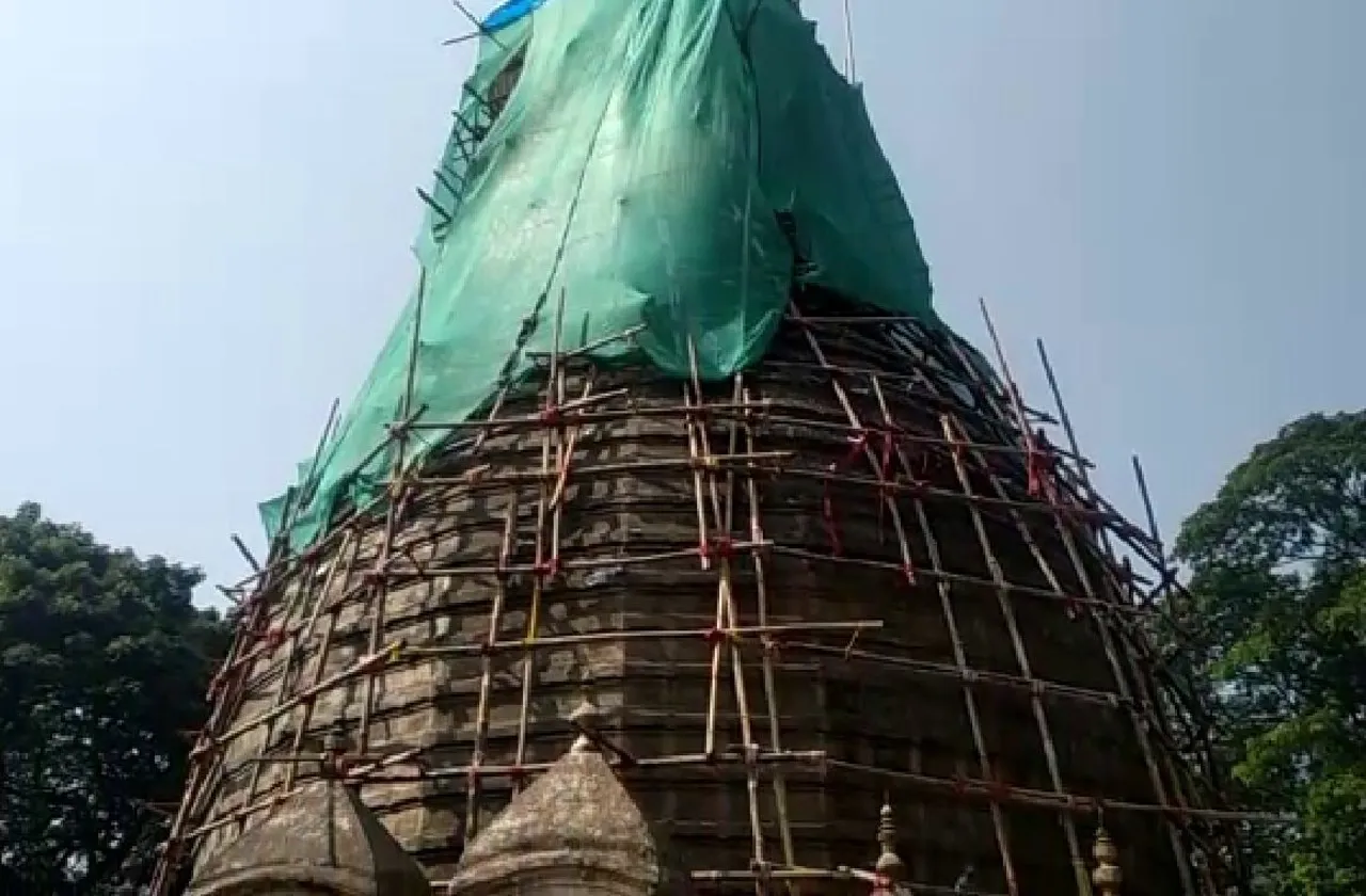 Reliance Groups Gives 20kg Gold to Build Main Tomb of Kamakhya