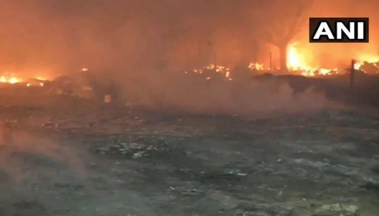 Massive Fire Breaks Out In Ghaziabad, Many Evacuated