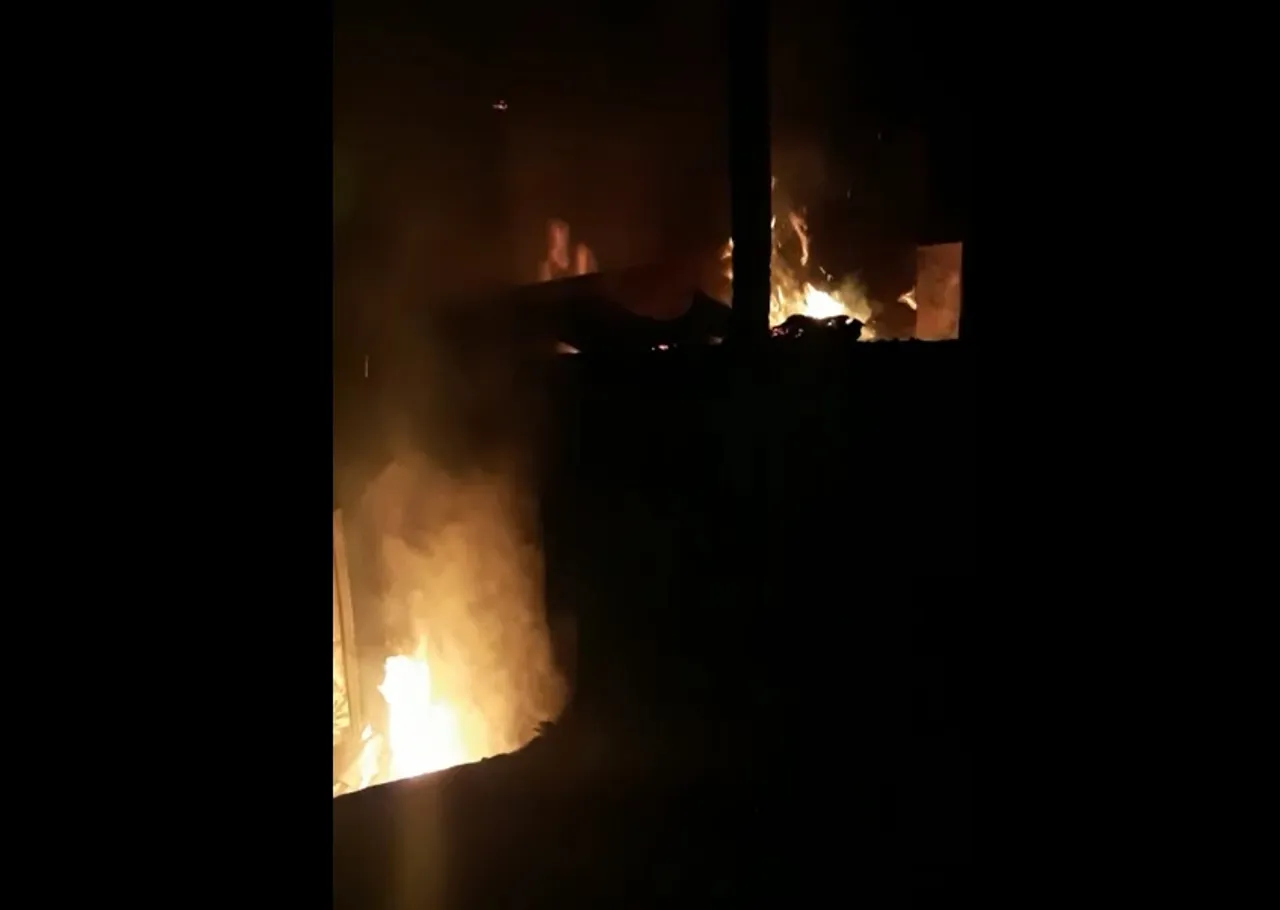 Guwahati: Nine Houses Gutted In Fire