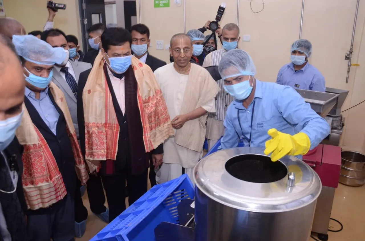 CM Sonowal Inaugurates Centralized Midday Meal Kitchen