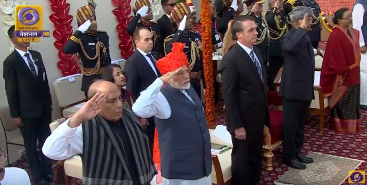 President Kovind Unfurls Tricolour, PM Modi Pays Tribute To Fallen Soldiers