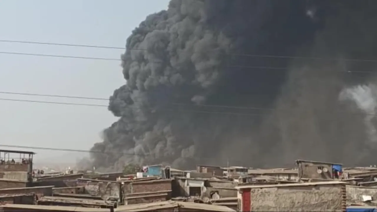 Major Fire Breaks Out In Mumbai, 13 Fire Tenders At Scene