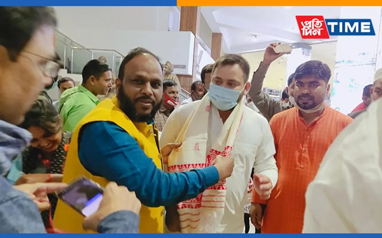 RJD Chief Tejashwi Yadav Arrives In Guwahati