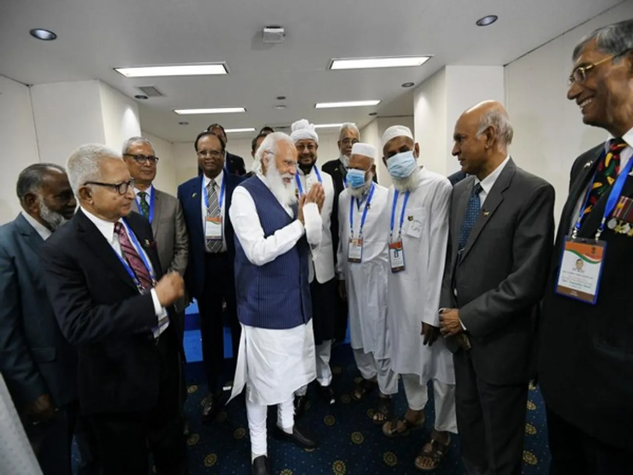 PM Modi Meets Community Leaders, Youth Icons In Bangladesh