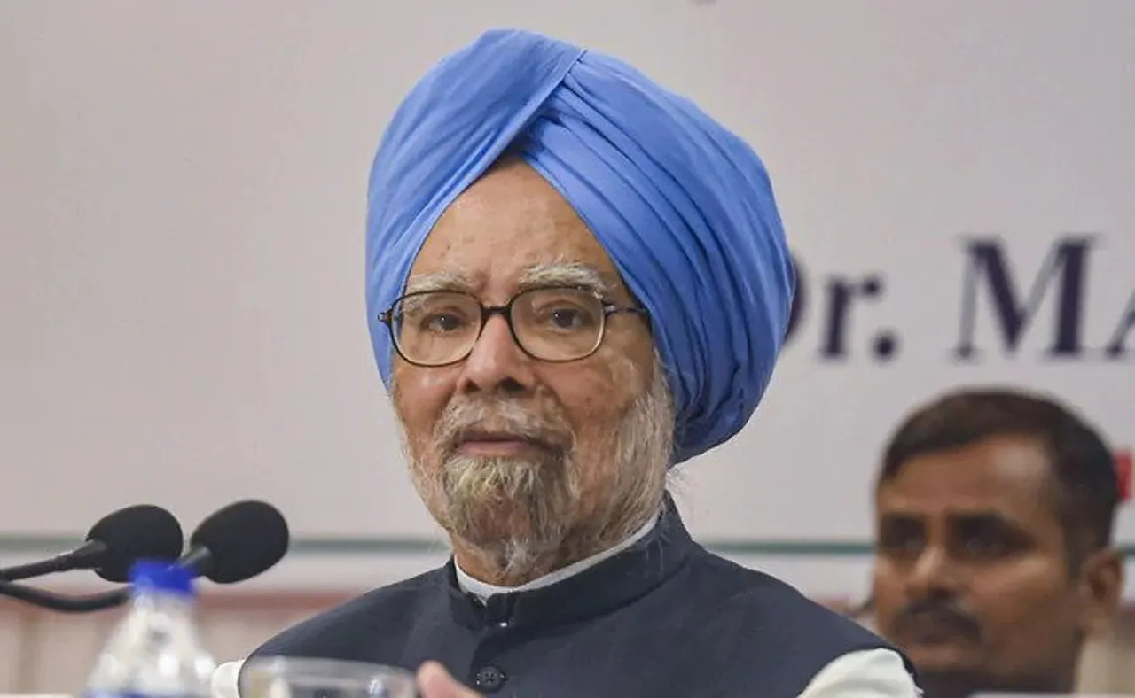 Unemployment High Due To Demonetization: Manmohan Singh