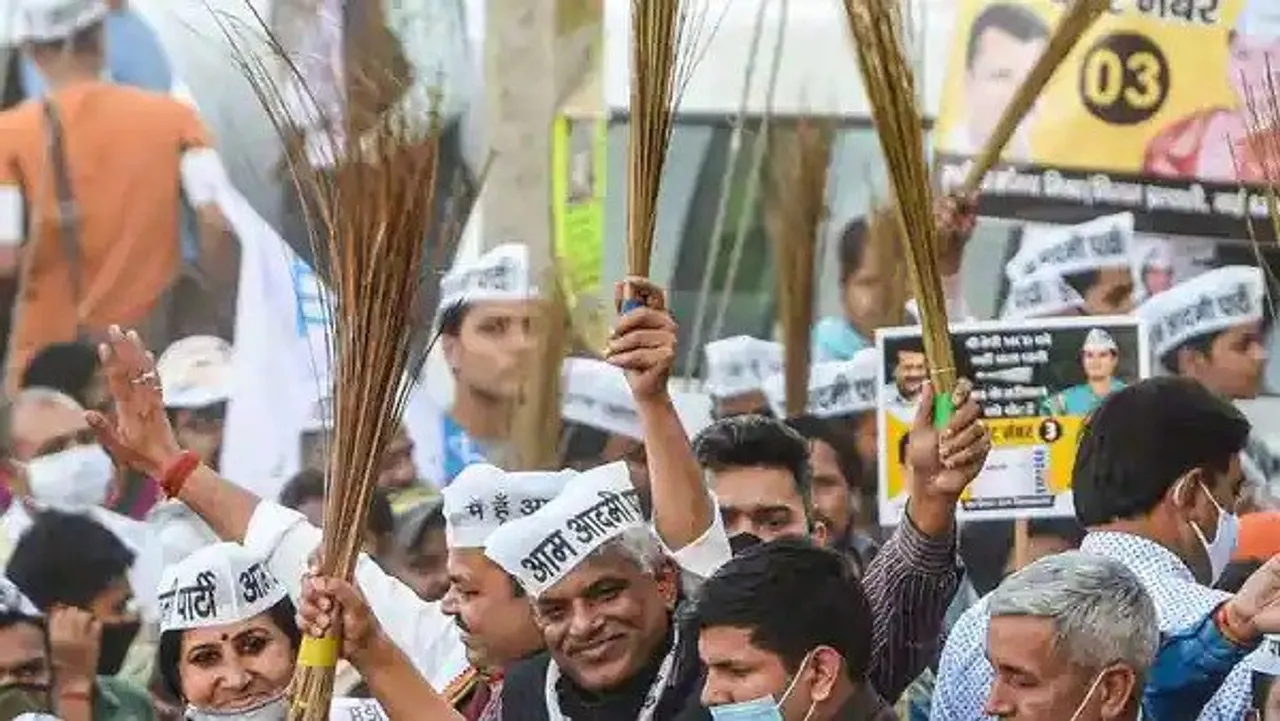 AAP Sweeps MCD Bypolls With 4 Seats, BJP Reduced To Zero