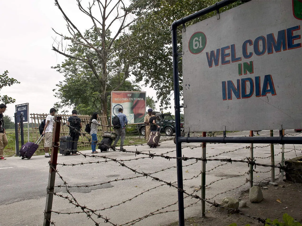 COVID-19: Bangladesh Seals Border With India