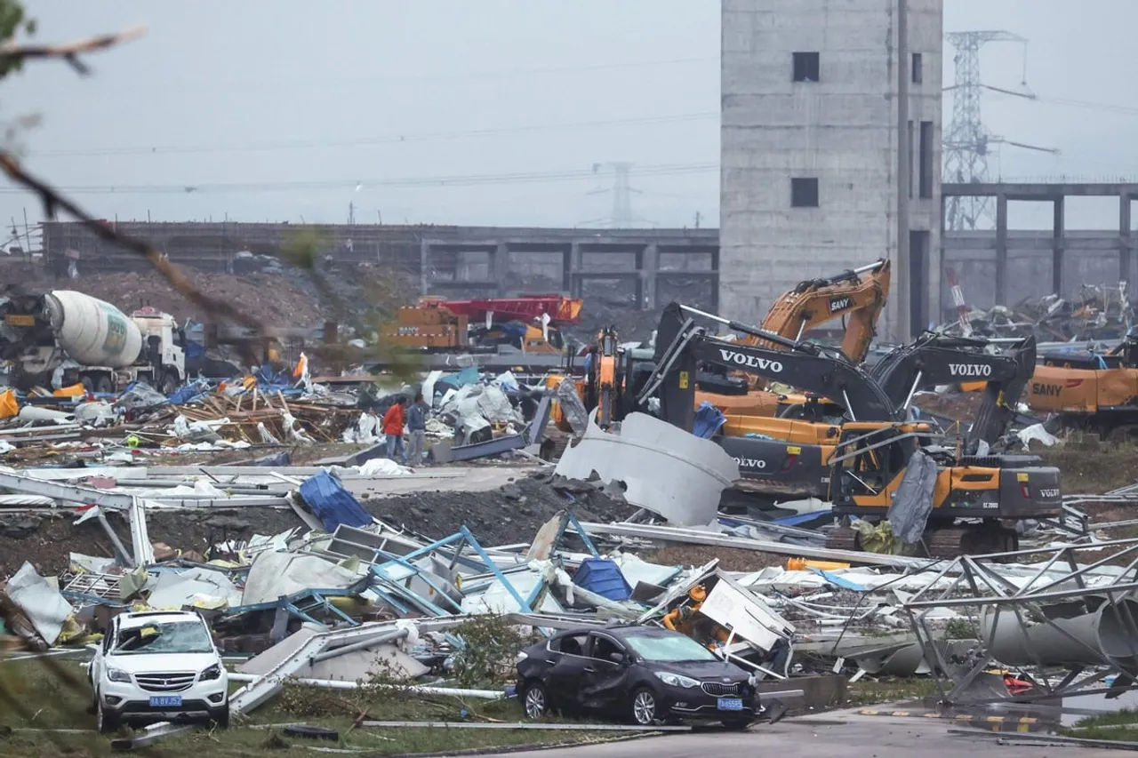 Tornadoes Kill 12, Injures Over 250 in China