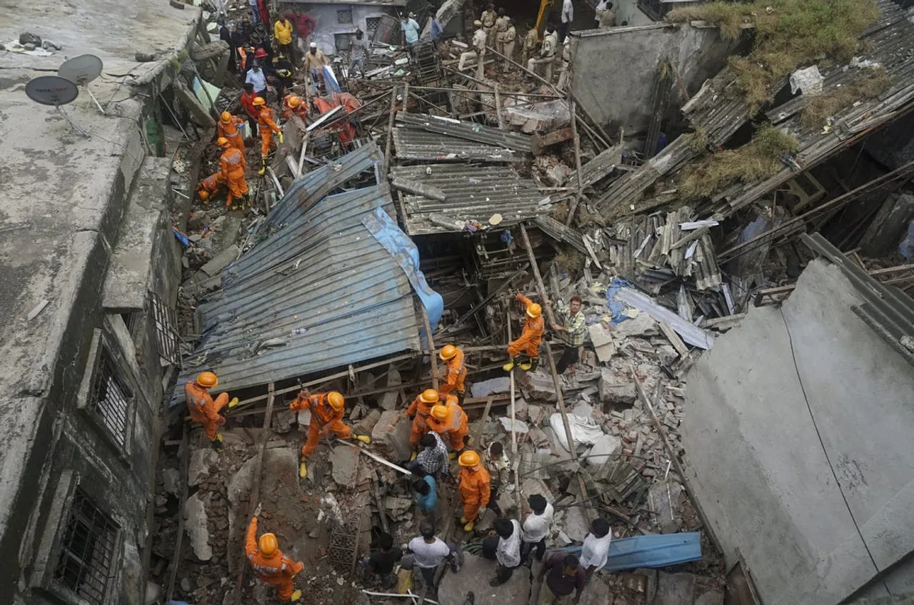 Building Collapse: Rs. 5Lakh Ex-Gratia Announced to Victims’ Kin