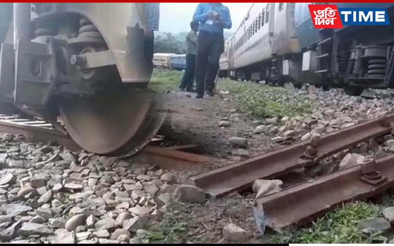 Intercity Express Train Derails In Tinsukia