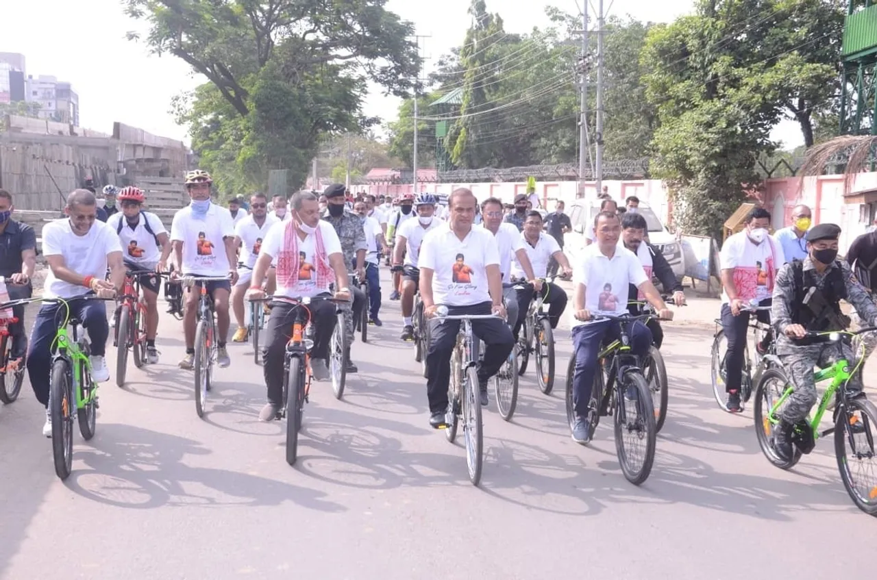 Guwahati: CM Sarma Participates in Bicycle Rally to Wish Lovlina Borgohain