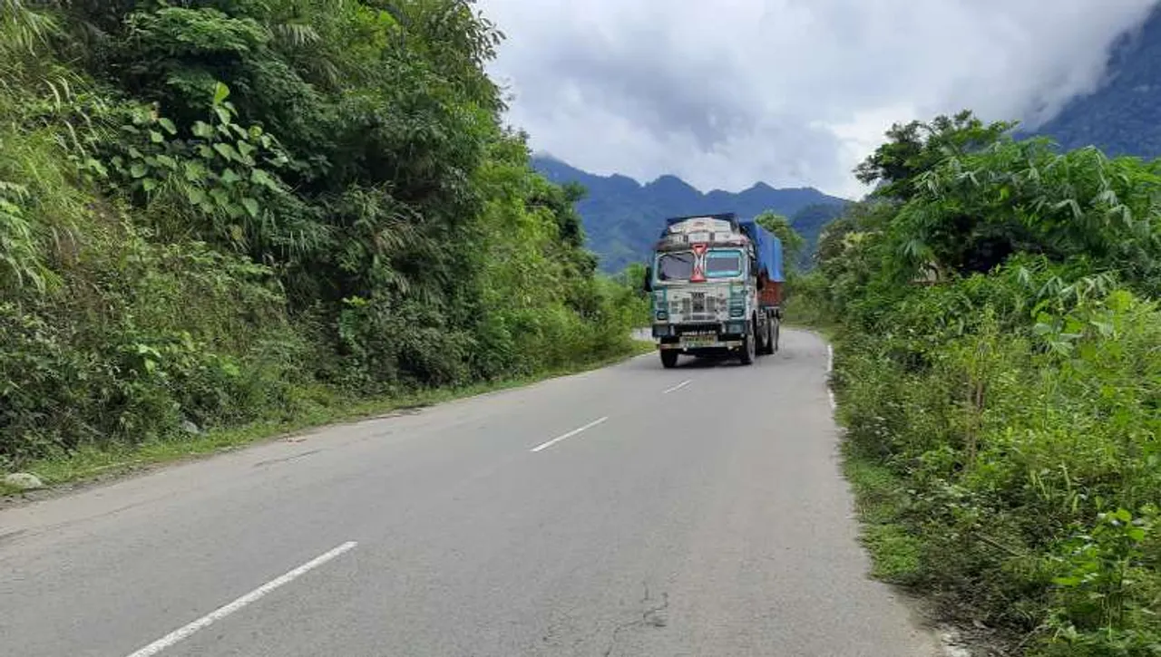 Over 600 Vehicles Enters Mizoram From Assam After Traffic Movement Gets Smooth