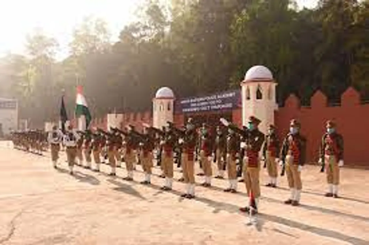 Northeast: 61 Police Officers Pass Out Of NEPA