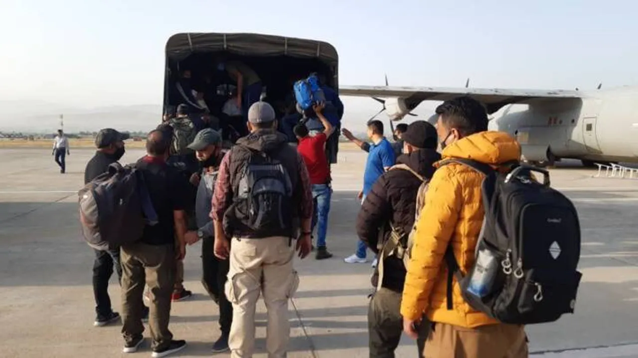 168 People Including 107 Indians And 2 Afghan MPs Arrive From Kabul