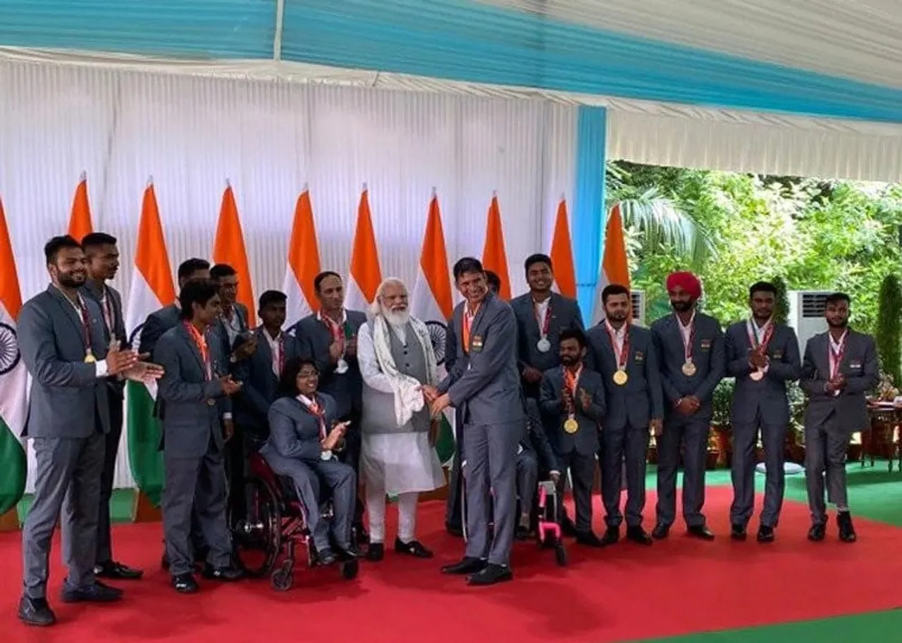 PM Modi Hosts Indian Paralympic Contingent