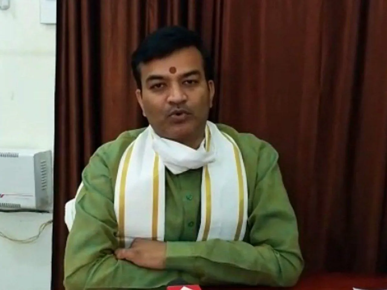 Muslims Should Bow To “Indian Culture” As Hindu Gods Were Their Ancestors: UP Minister