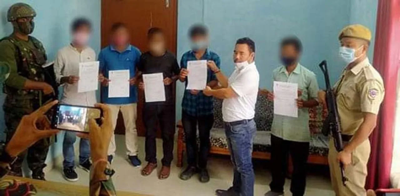 5 NSCN Militants Surrender In Arunachal Pradesh