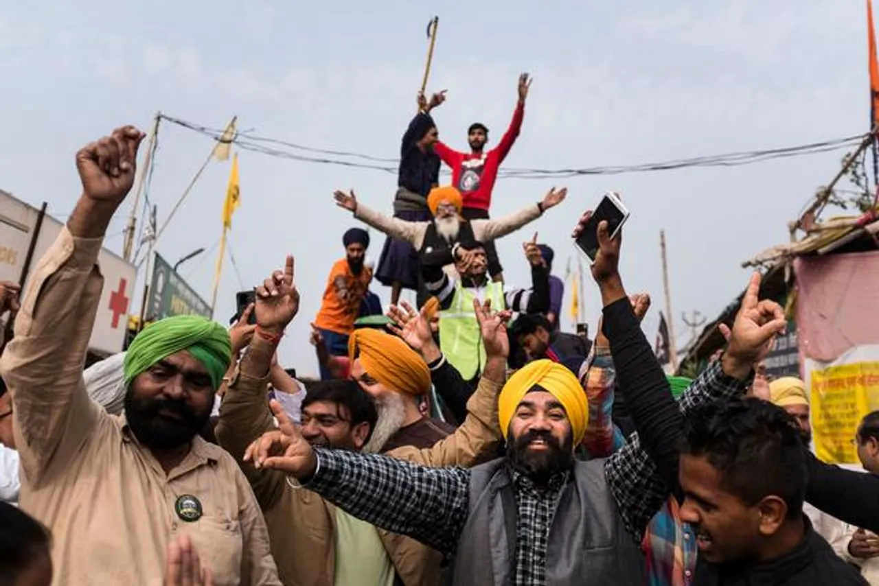 Farmers Gather At Ghazipur To Mark 1 Year Of Protests