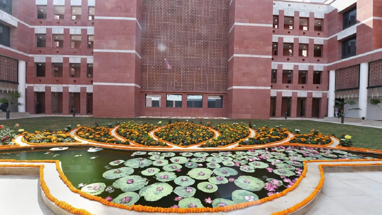 Delhi: Around 50 Staff Members at BJP Headquarters Test COVID +