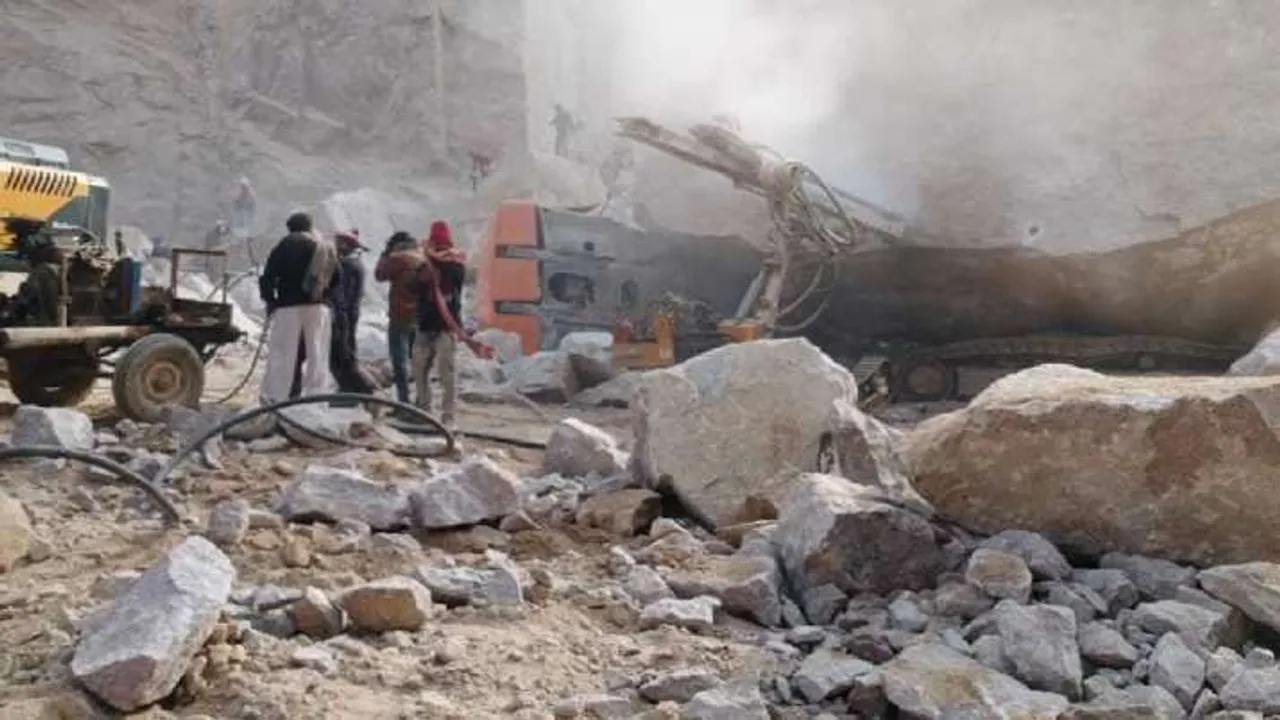 Haryana: At least 2 Killed in Landslide in Bhiwani District