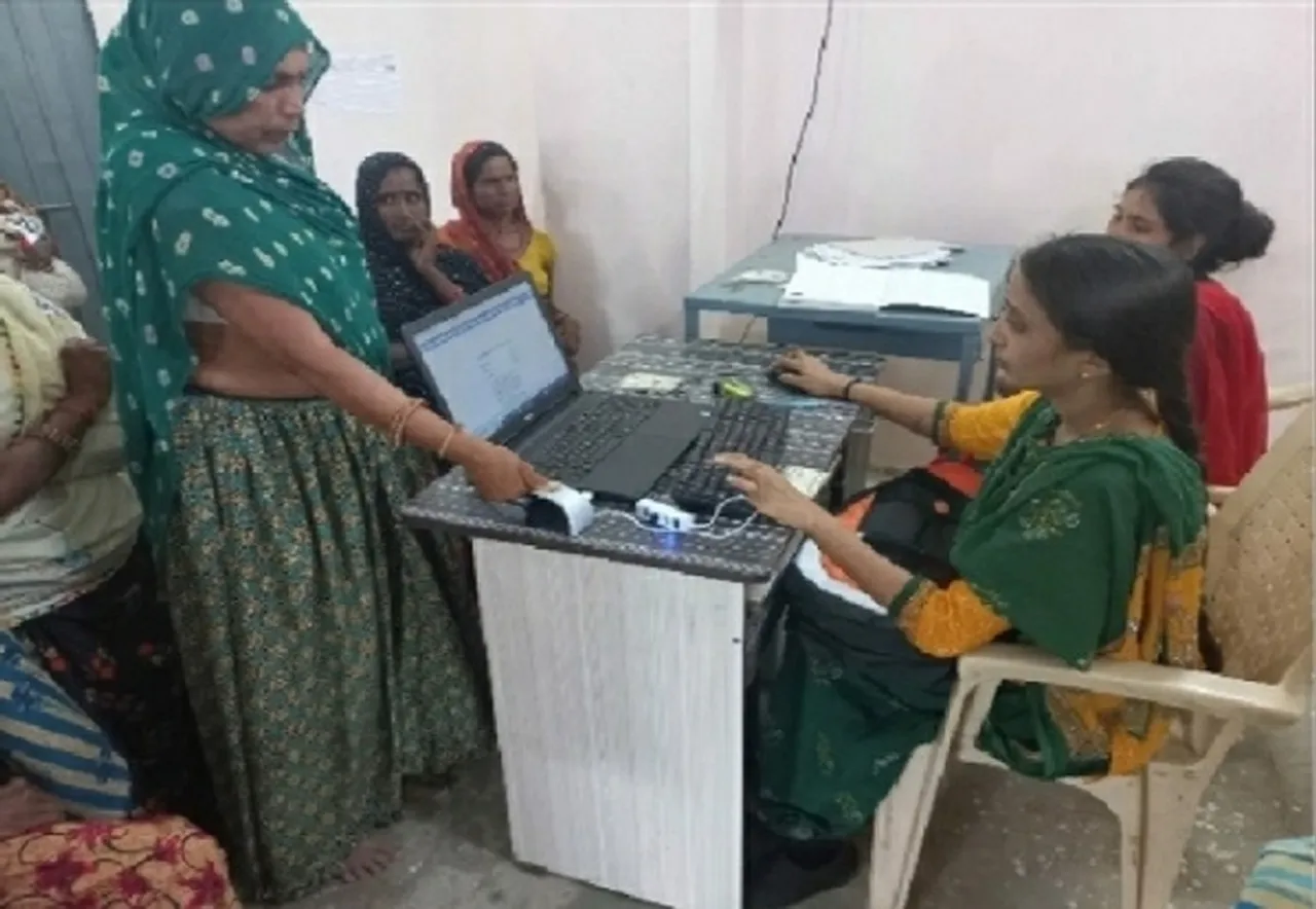 handicapped women best bank coreespondent 