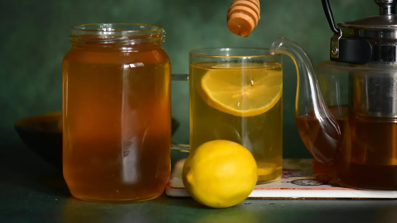 honey-lemon water 