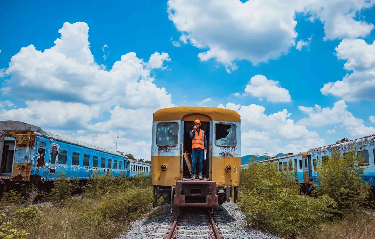 train2