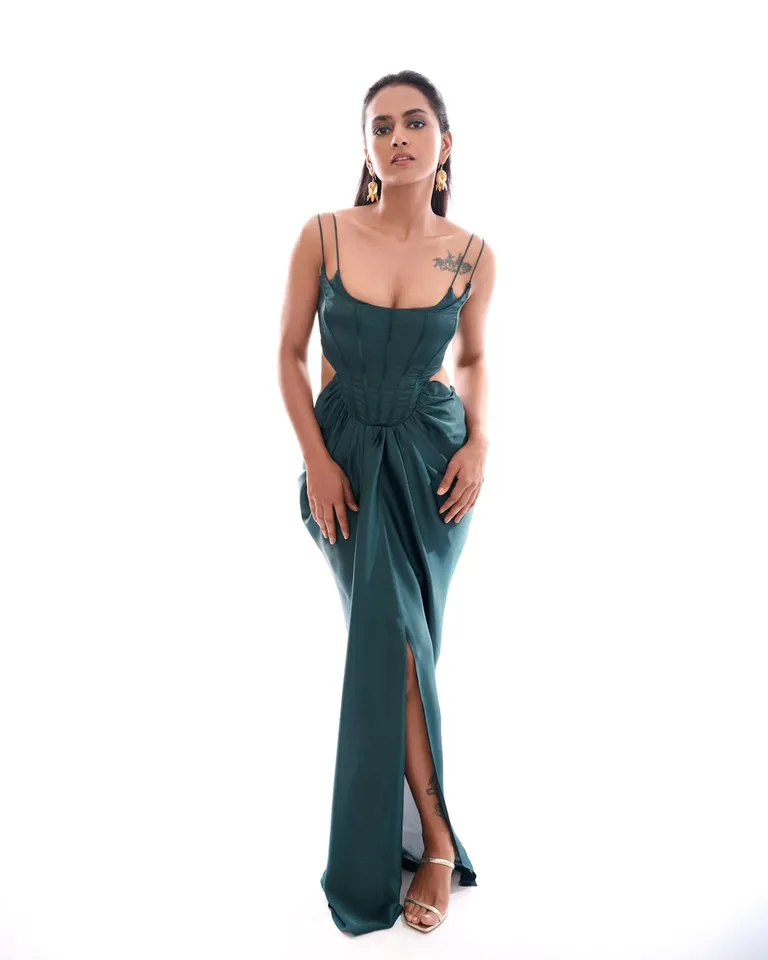 shraddhasrinath,.