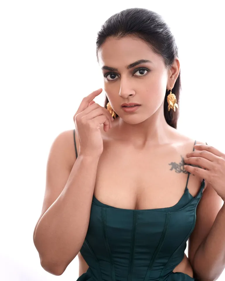 shraddhasrinath..