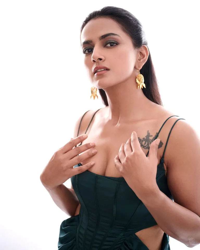 shraddhasrinath (6),.