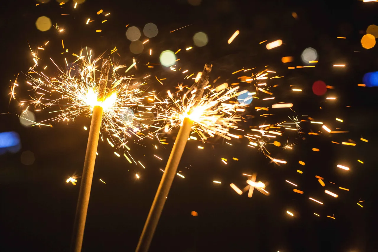 firecrackers111