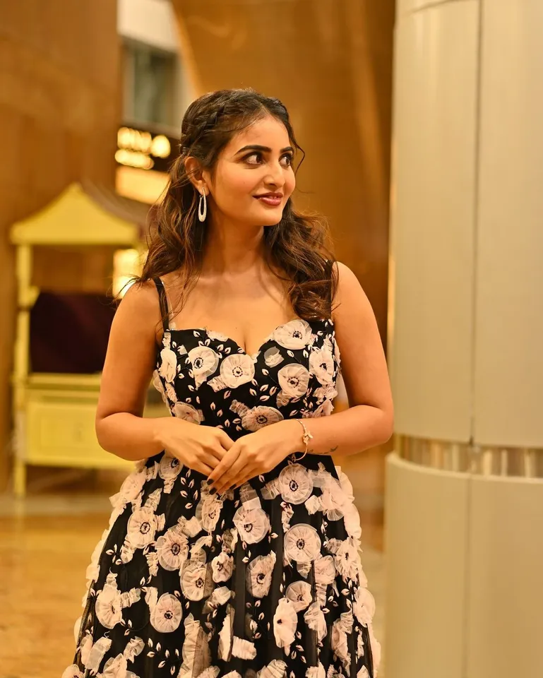 ananyanagalla,.,.