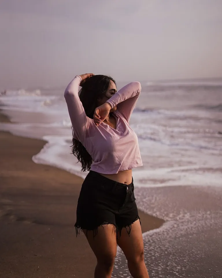 deepthi sunaina1